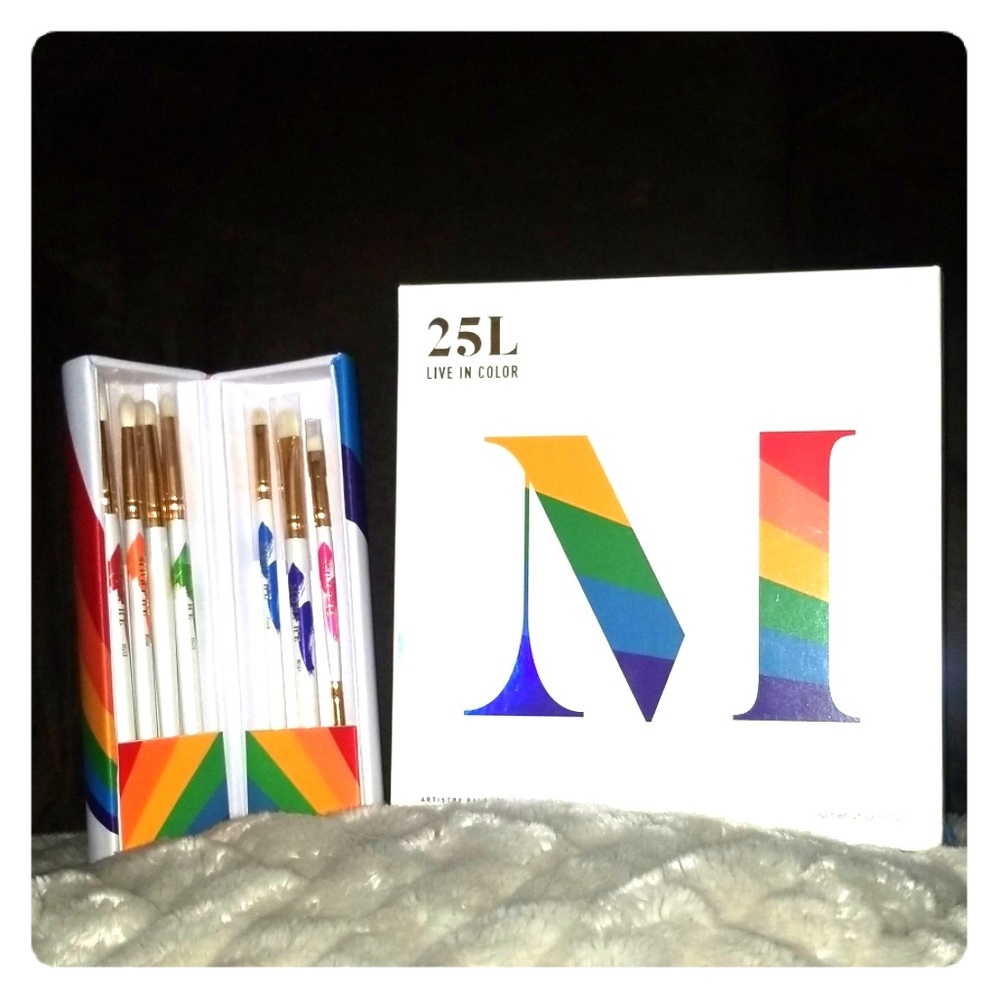 Limited edition Morphe pallete and brushes